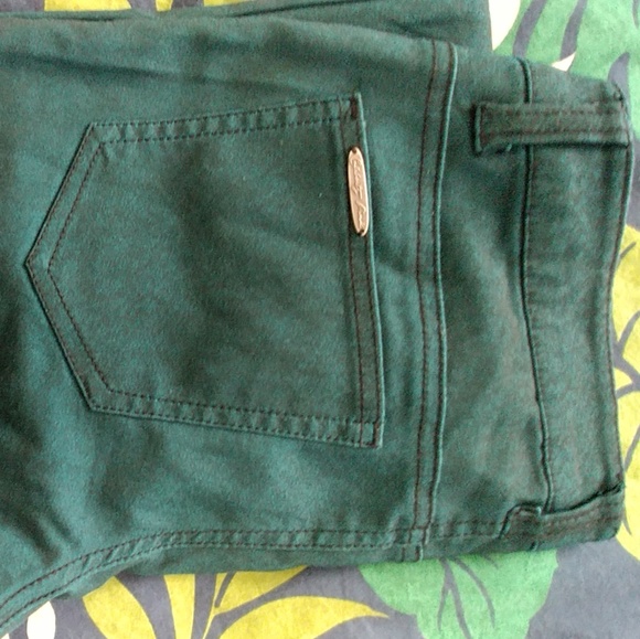 Straight-leg Rocker Pant - Picture 3 of 3